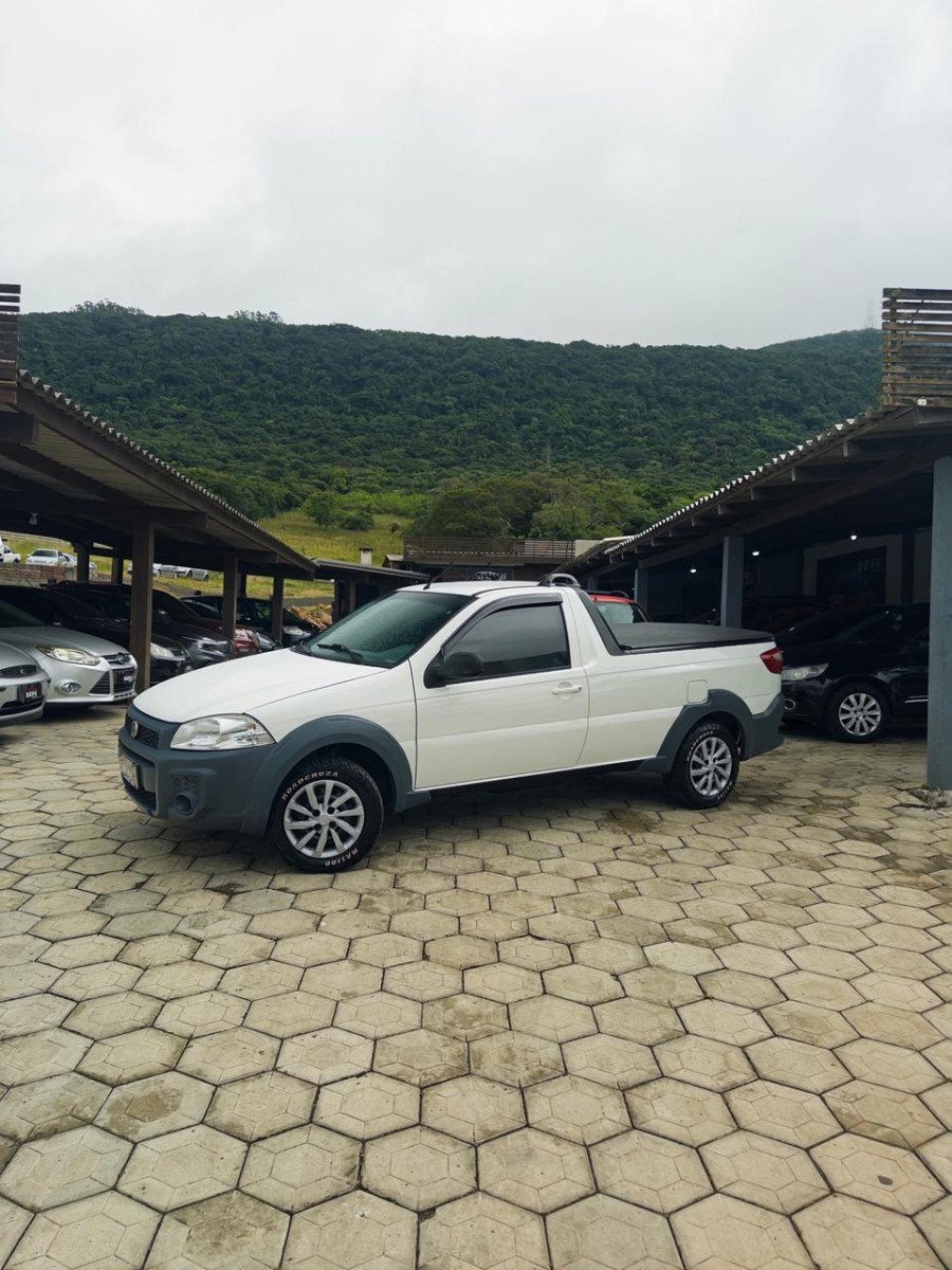 Fiat Strada 1.4 mpi Fire Flex 8V CS na cor Branco no Osório / RS - 944738