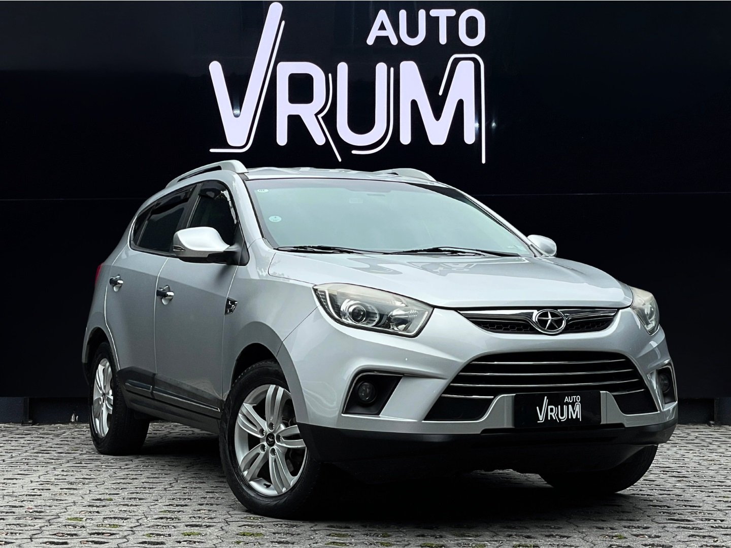 JAC T6 2.0 JET Flex 5p Mec. na cor Prata em Curitiba / PR - 945000