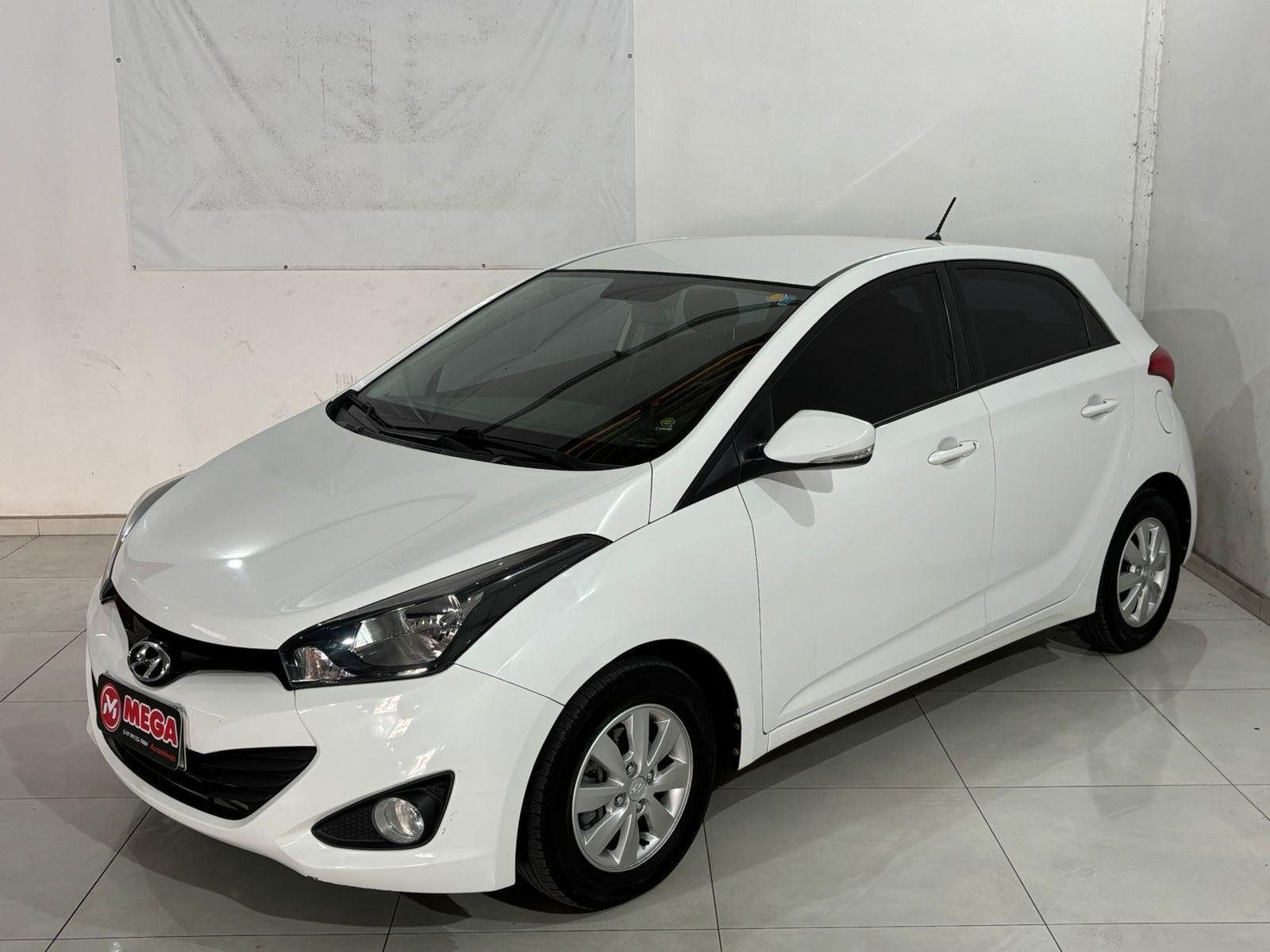 Hyundai HB20 Comfort 1.0 Flex 12V Mec. na cor Branco em Guaramirim / SC - 945019