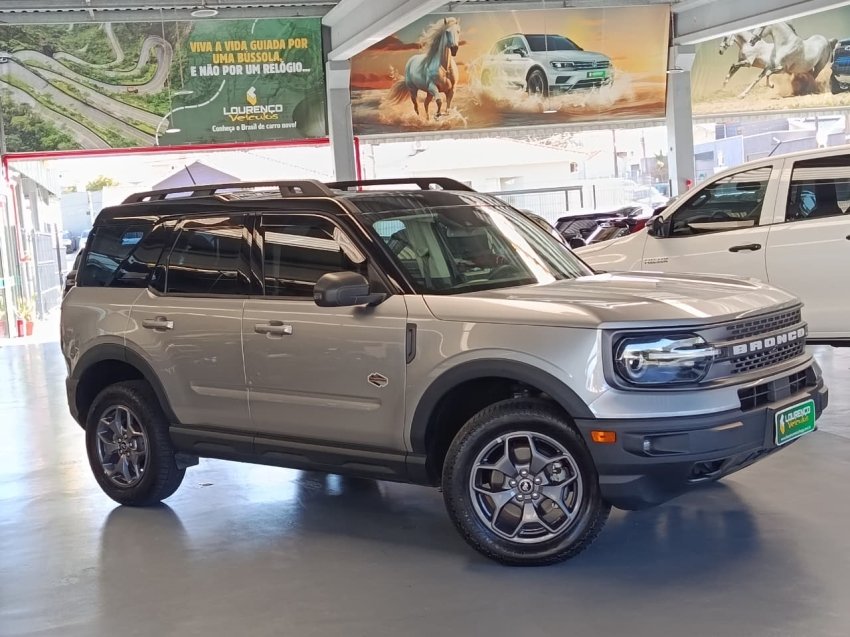 Ford Bronco Sport Wildtrak 2.0 TB 16V AWD Aut na cor Prata em Ponta Grossa / PR - 945452