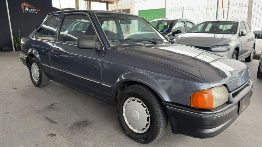 Ford Escort GL 1.6i / 1.6 na cor Cinza em Palhoça / SC - 946060