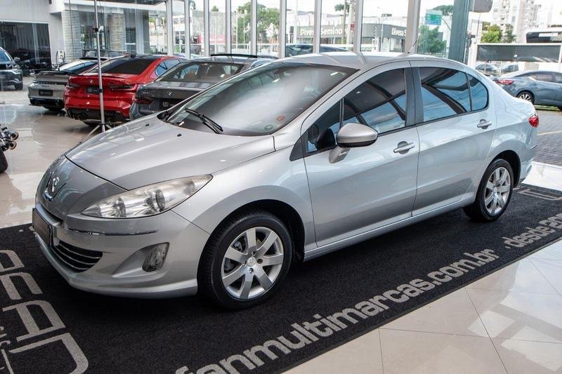 Peugeot 408 Sedan Allure 2.0 Flex 16V 4p Mec. na cor Prata em Curitiba / PR - 946563