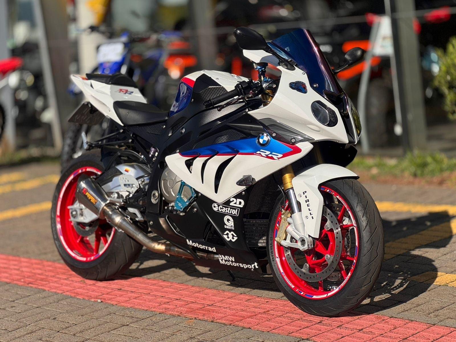 BMW S 1000 RR  na cor Branco em Xanxerê / SC - 946787