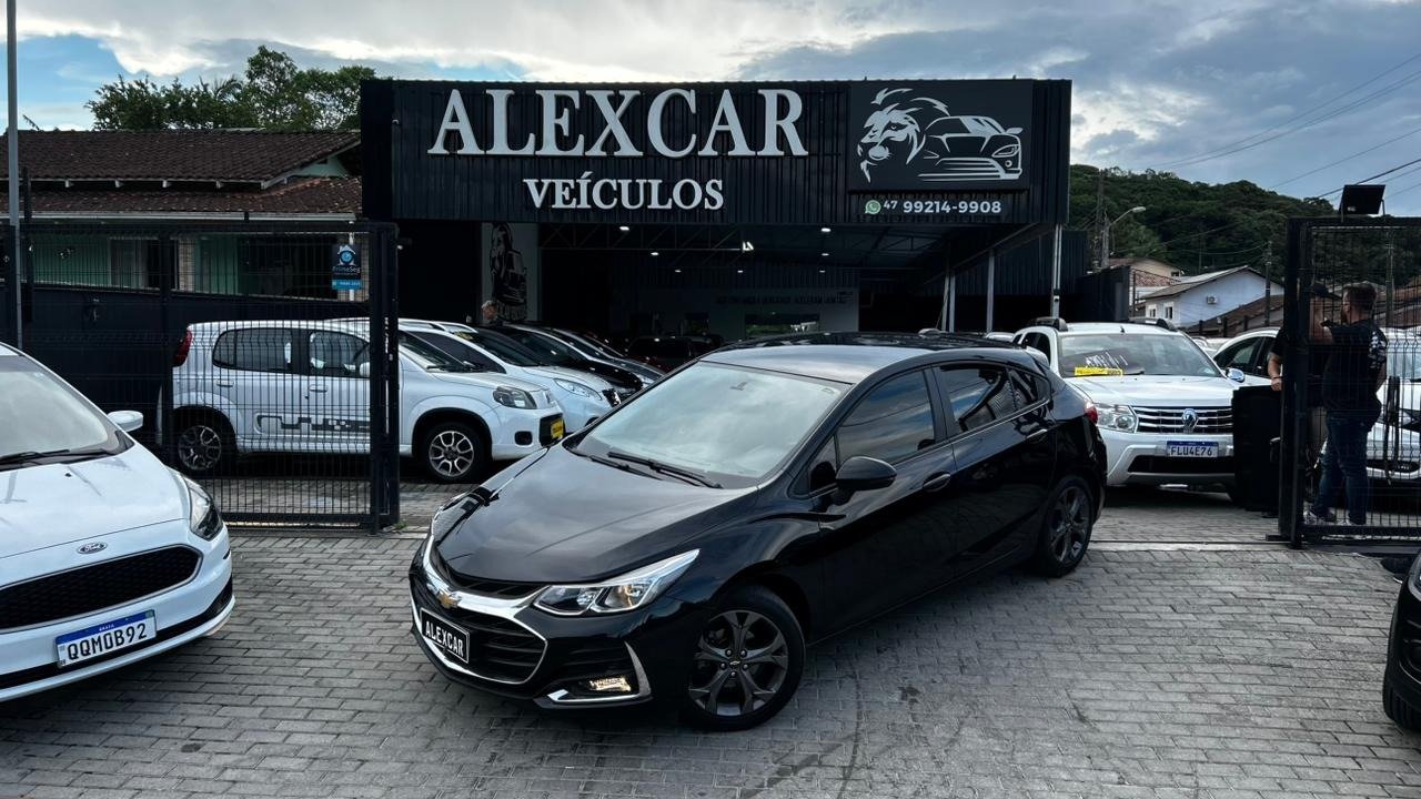 Chevrolet Cruze LT 1.4 16V Turbo Flex 4p Aut. na cor Preto em Joinville / SC - 946814