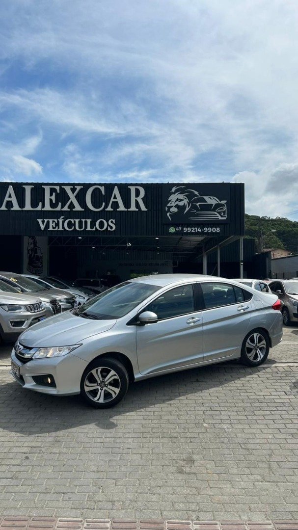 Honda City Sedan EX 1.5 Flex 16V 4p Aut. na cor Prata em Joinville / SC - 946815