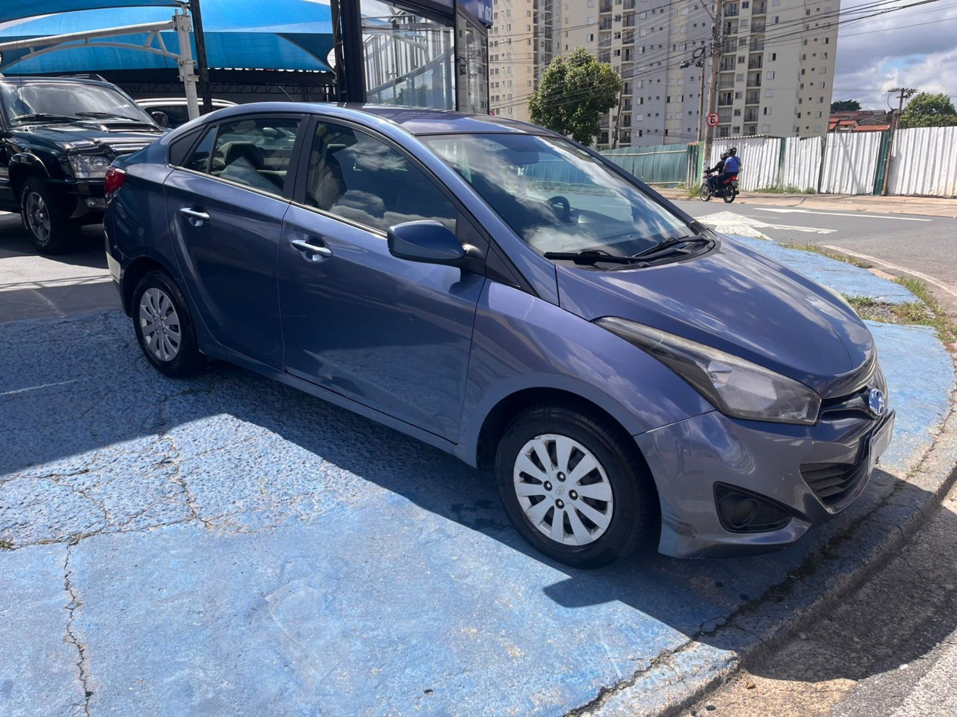 Hyundai HB20S C.Style/C.Plus1.6 Flex 16V Aut. 4p na cor Azul em Campinas / SP - 946884