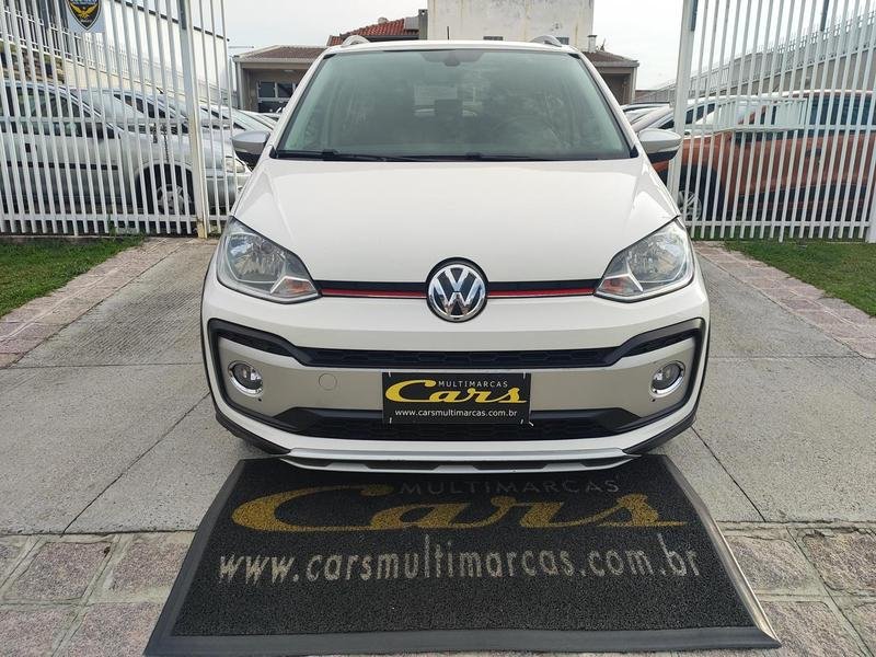 Volkswagen Up! cross 1.0 TSI Total Flex 12V 5p na cor Branco em Curitiba / PR - 946889