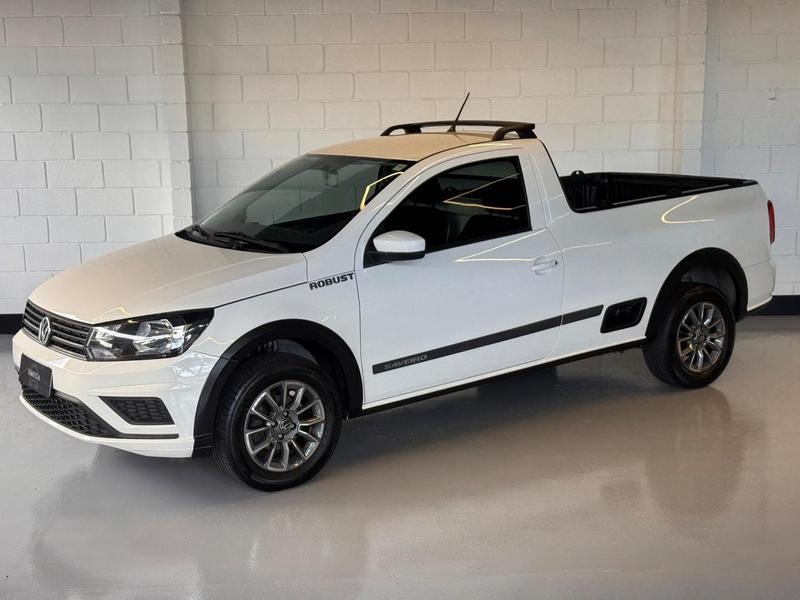 Volkswagen Saveiro Robust 1.6 Total Flex 8V CD na cor Branco em Curitiba / PR - 947042