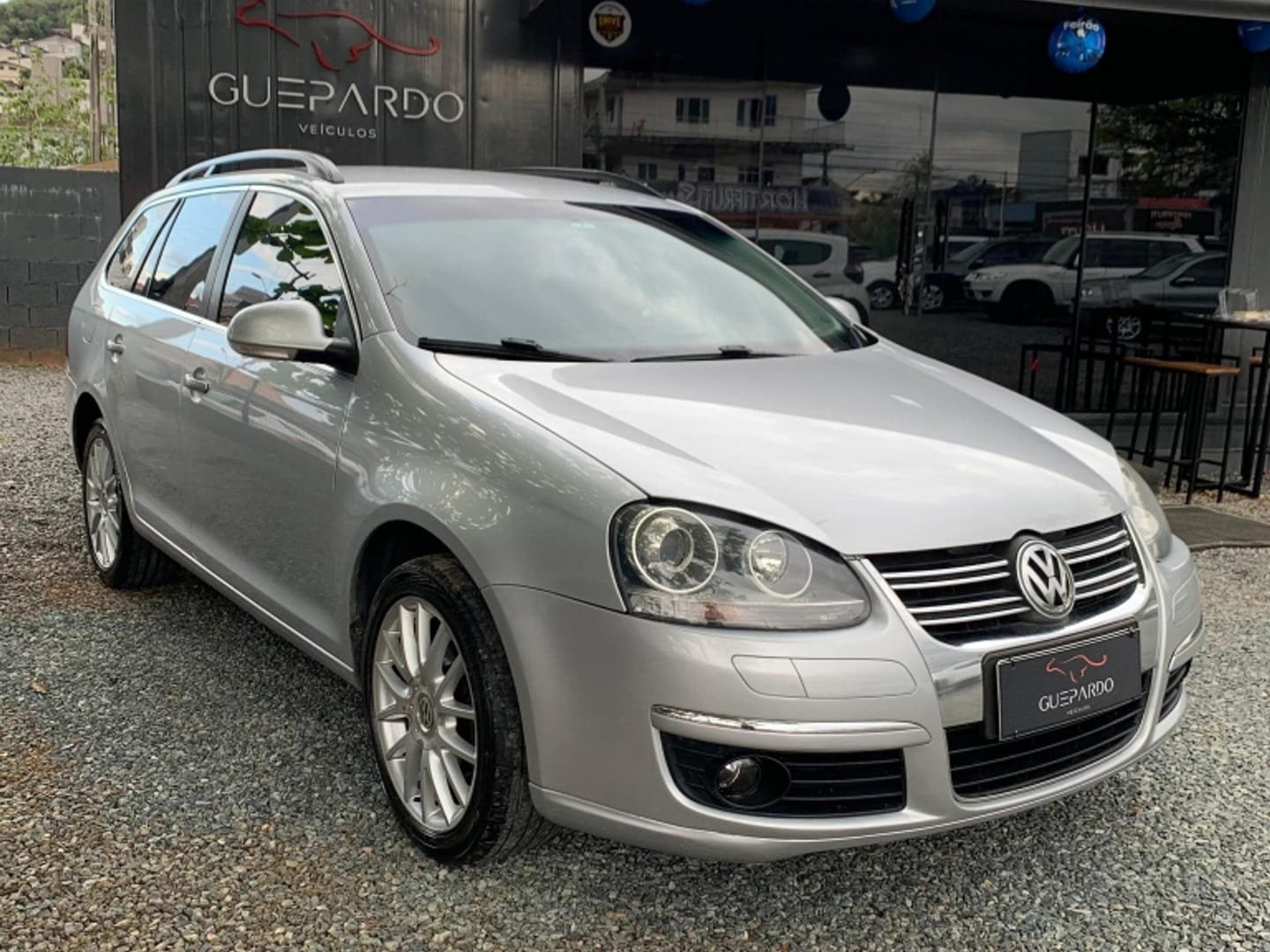 Volkswagen JETTA Variant 2.5 20V 170cv Tiptronic na cor Cinza em Joinville / SC - 9475