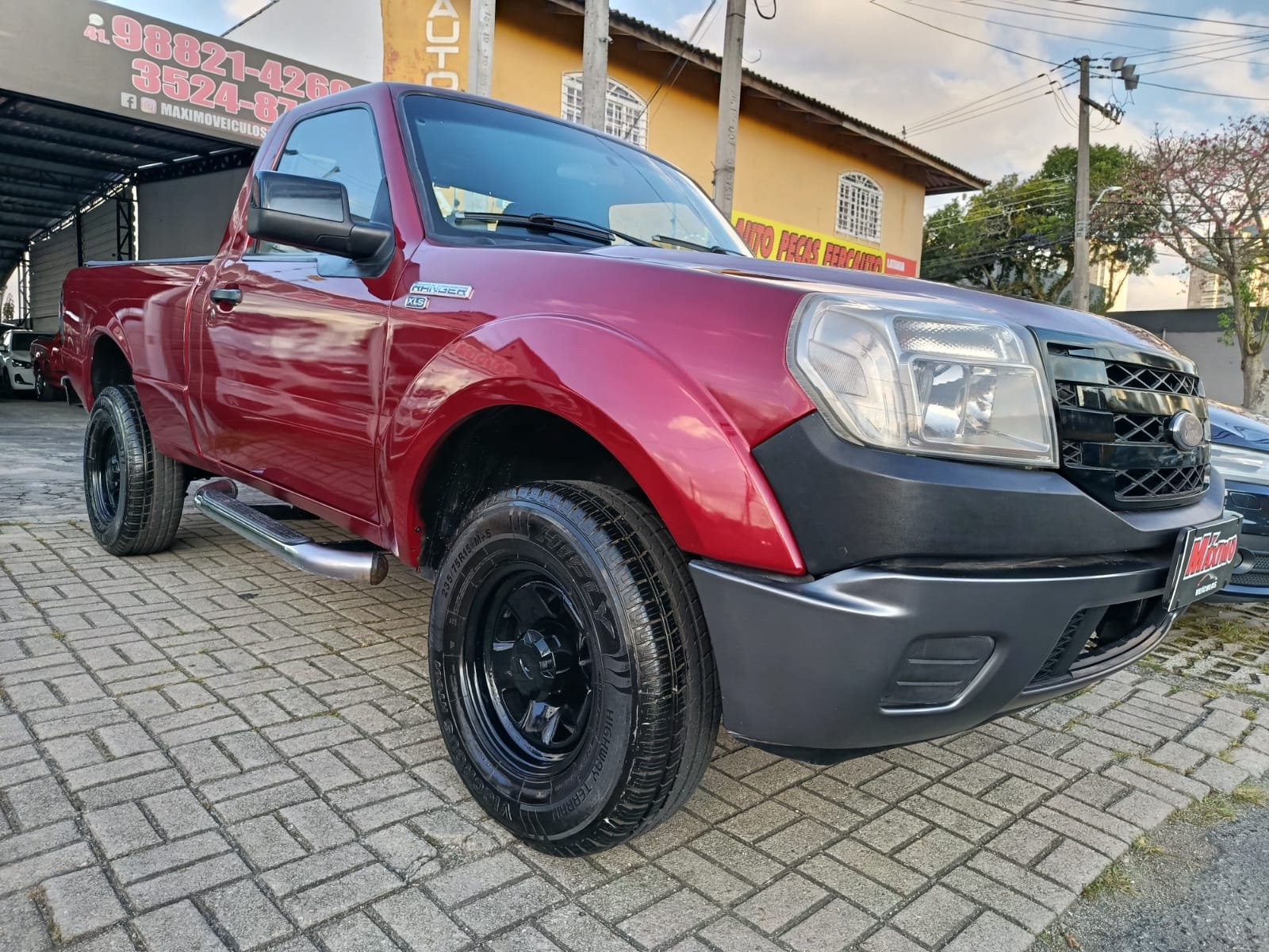 Ford Ranger XLS 2.3 16V 145cv/150cv 4x2 CS na cor Vermelho em Curitiba / PR - 947538