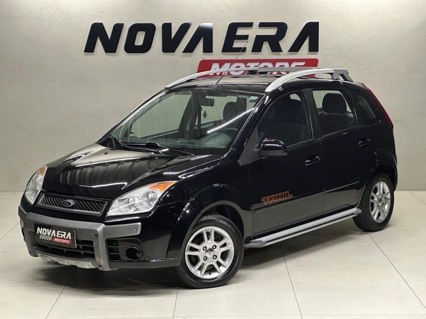 Ford Fiesta TRAIL 1.0 8V Flex 5p na cor Preto no Porto Alegre / RS - 947591