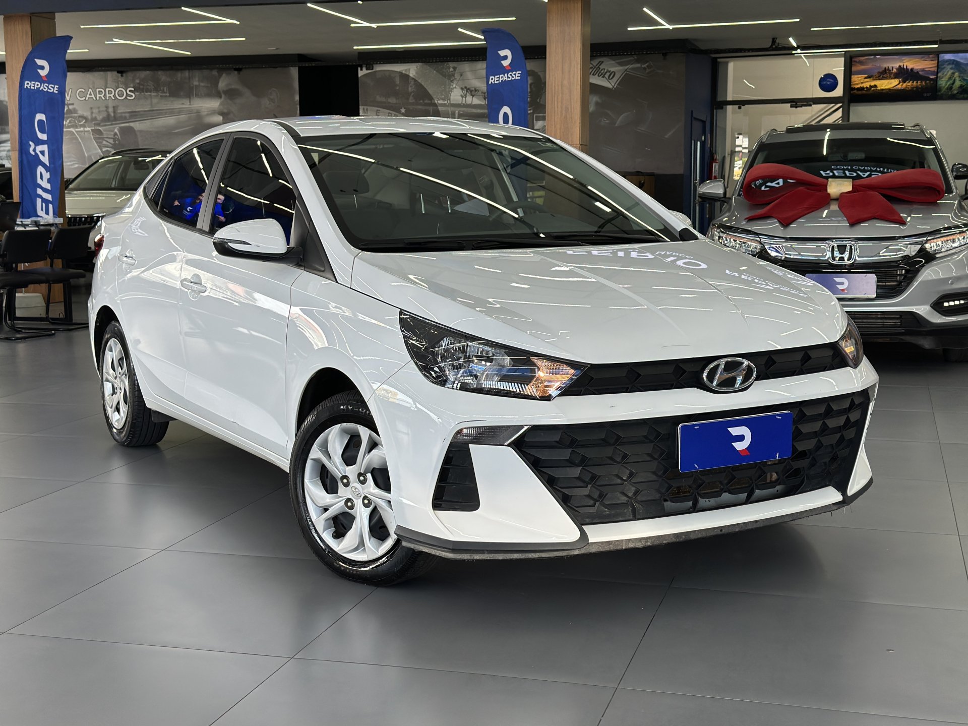 Hyundai HB20S Comfort Plus 1.0 Flex 12V Mec. na cor Branco em Palhoça / SC - 947639