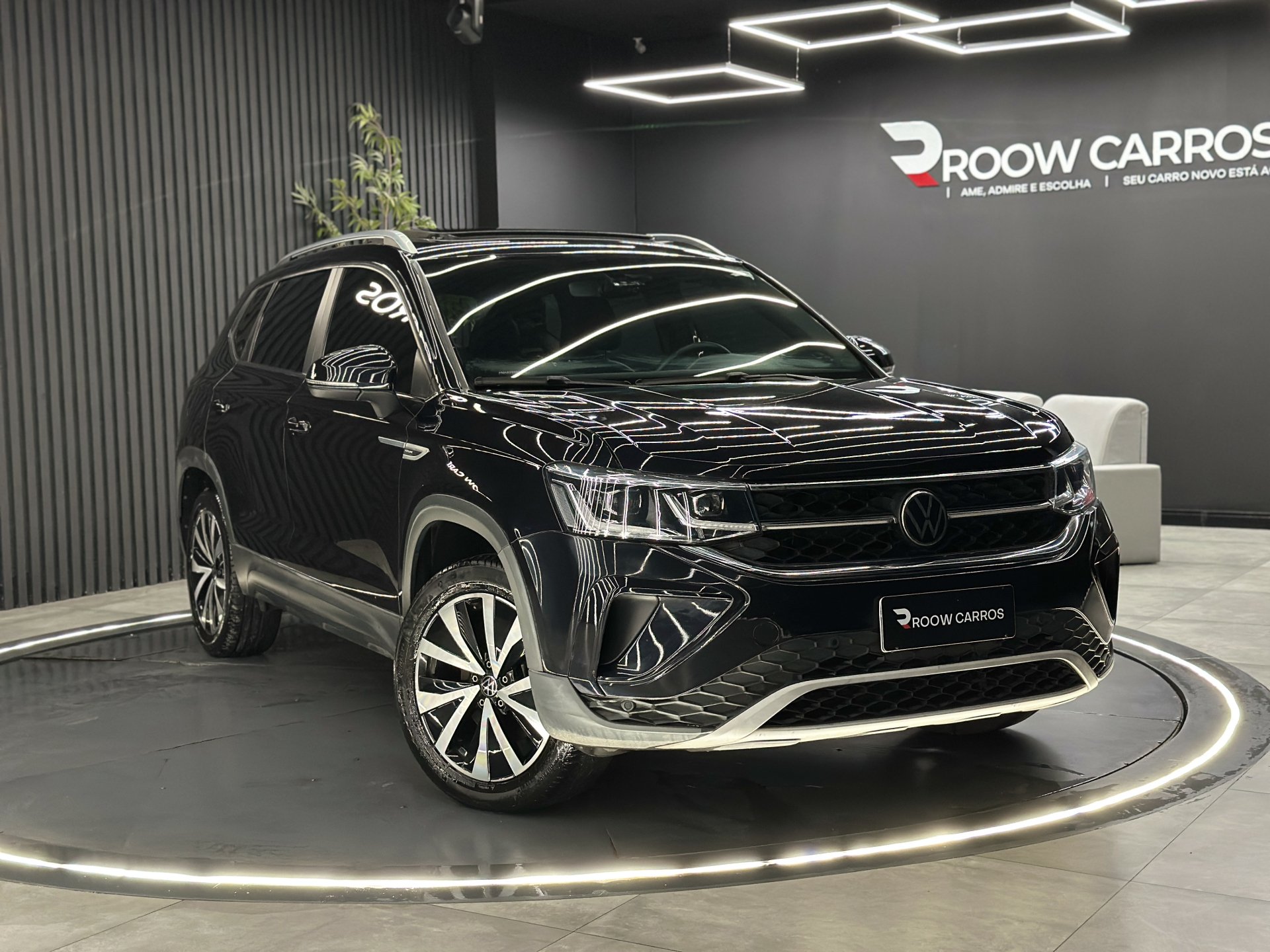 Volkswagen Taos Highline 1.4 250 TSI Flex Aut. na cor Preto em Palhoça / SC - 947660
