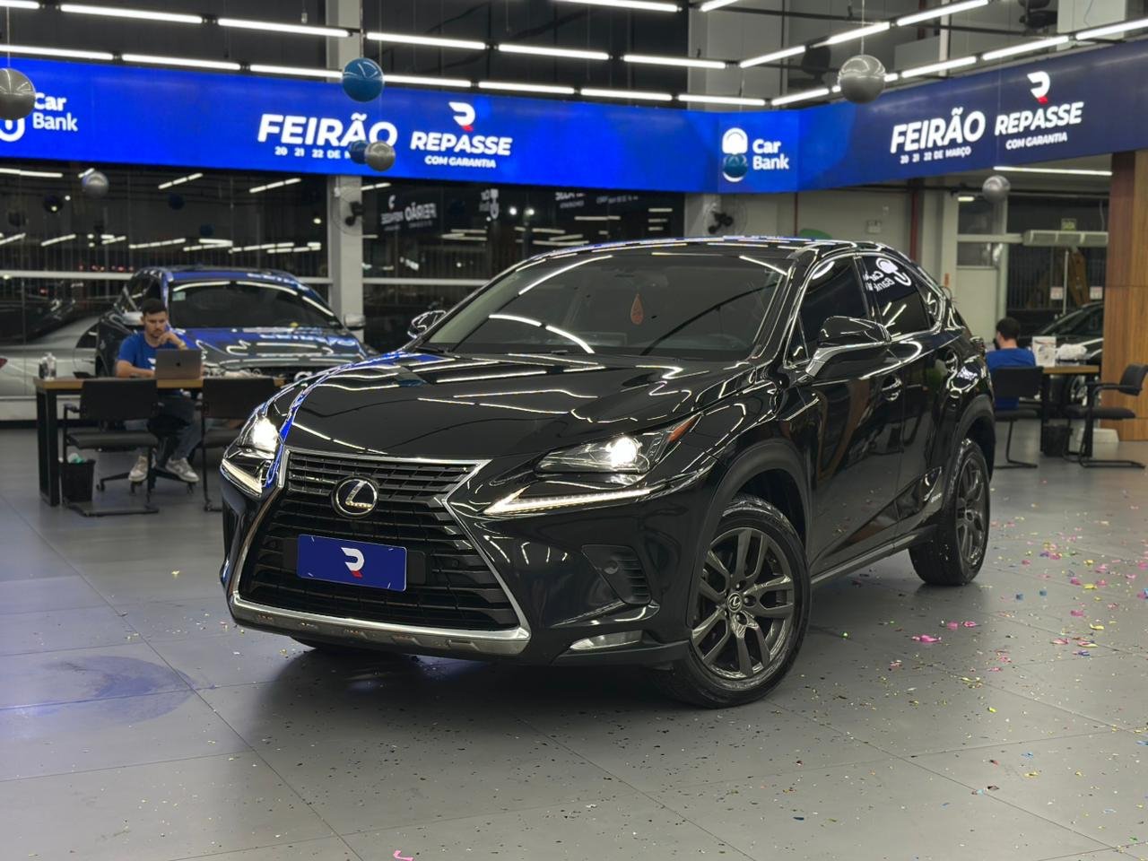 Lexus NX-350h Dynamic 2.5 16V Aut. (Híb.) na cor Preto em Palhoça / SC - 947676