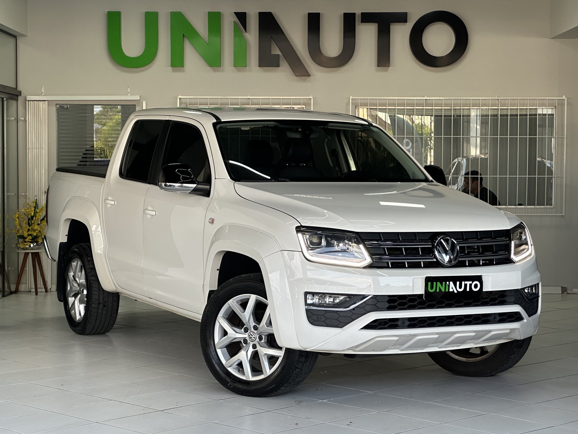 Volkswagen Amarok CS2.0 16V/S2.0 16V TDI 4x4 Diesel na cor Branco em Joinville / SC - 948024