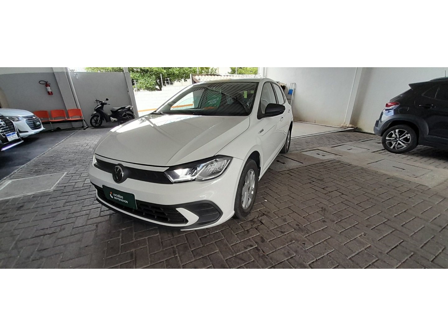 Volkswagen Polo Comfortline TSI 1.0 Flex 12V Aut. na cor Branco em Brusque / SC - 948650