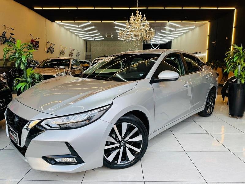 Nissan Sentra 2.0/ 2.0 Flex Fuel 16V Aut. na cor Prata em Londrina / PR - 949356