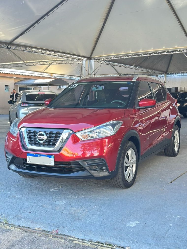 Nissan KICKS S 1.6 16V Flex 5p Aut. na cor Vermelho no Porto Alegre / RS - 949389