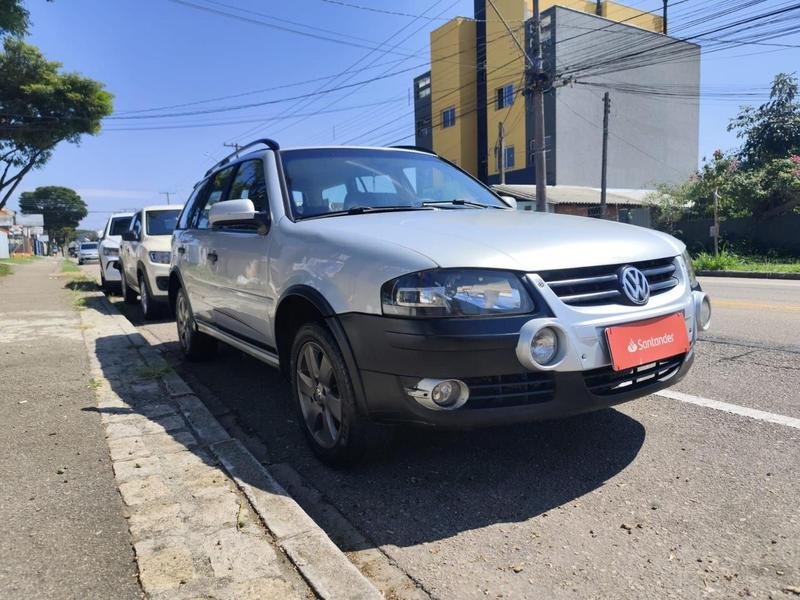 Volkswagen Parati 1.6Mi/1.6Mi City/T.Field T.Flex na cor Prata em Curitiba / PR - 949622