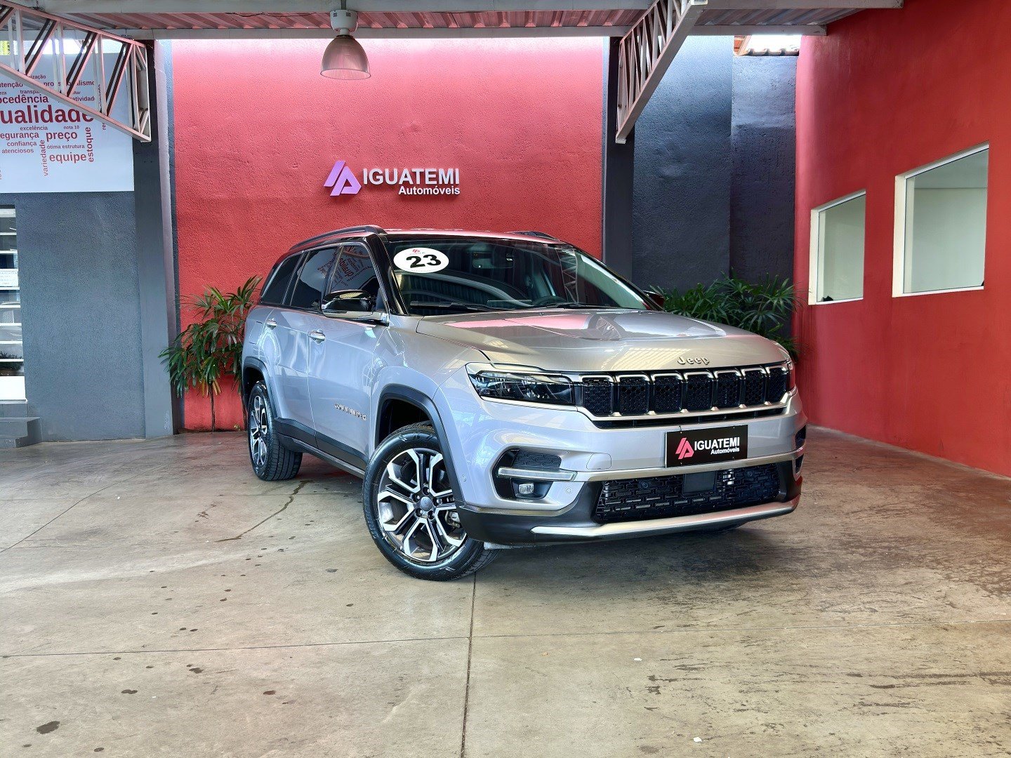 Jeep Commander Limited T270 1.3 TB Flex Aut. na cor Prata em Campinas / SP - 949664