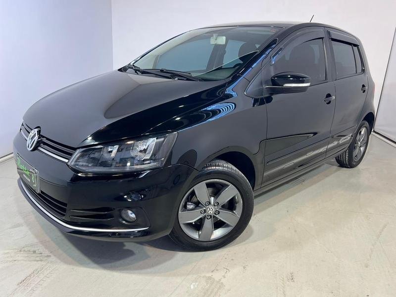 Volkswagen Fox Connect 1.6 Flex 8V 5p na cor Preto em Curitiba / PR - 949704