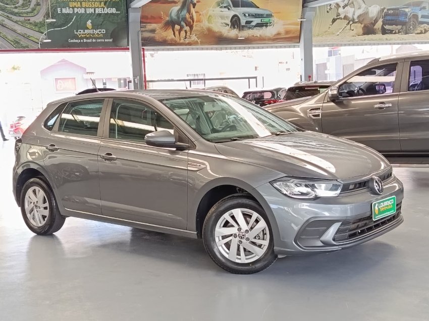Volkswagen Polo Comfortline TSI 1.0 Flex 12V Aut. na cor Cinza em Ponta Grossa / PR - 949972
