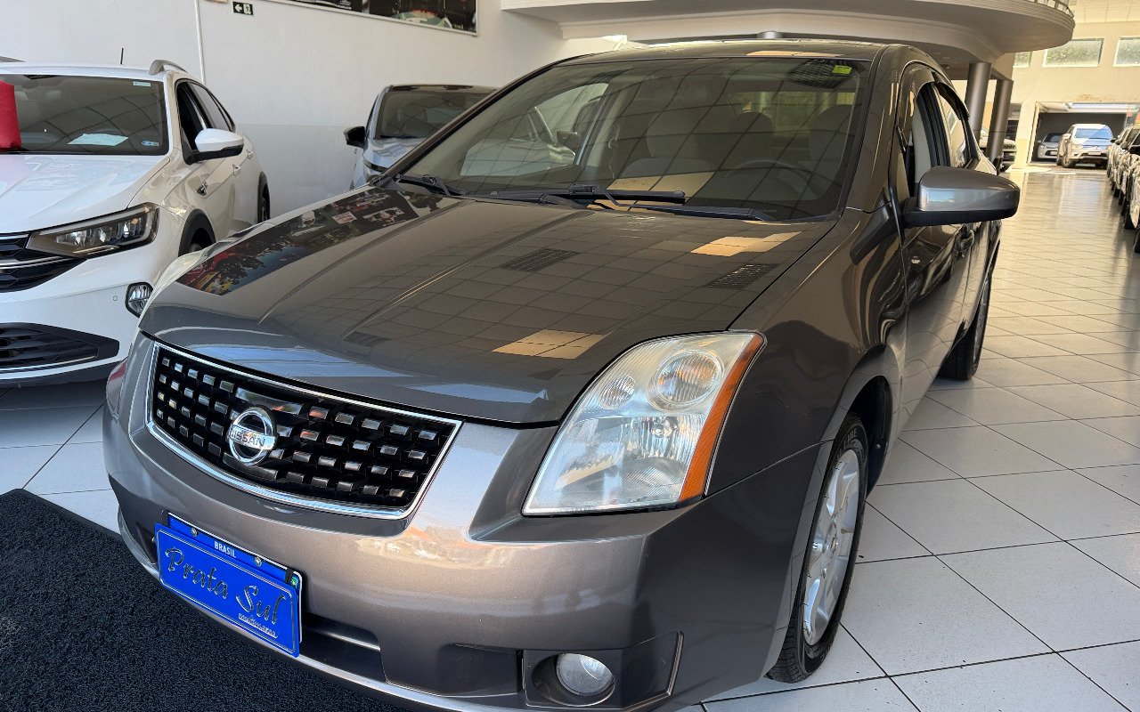 Nissan Sentra S 2.0/ 2.0 Flex Fuel 16V Aut. na cor Cinza em Curitiba / PR - 950412