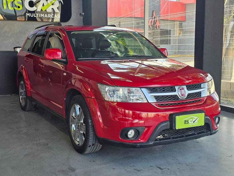 Fiat Freemont EMOT./PRECISION 2.4 16V 5p Aut. na cor Vermelho em Curitiba / PR - 950415