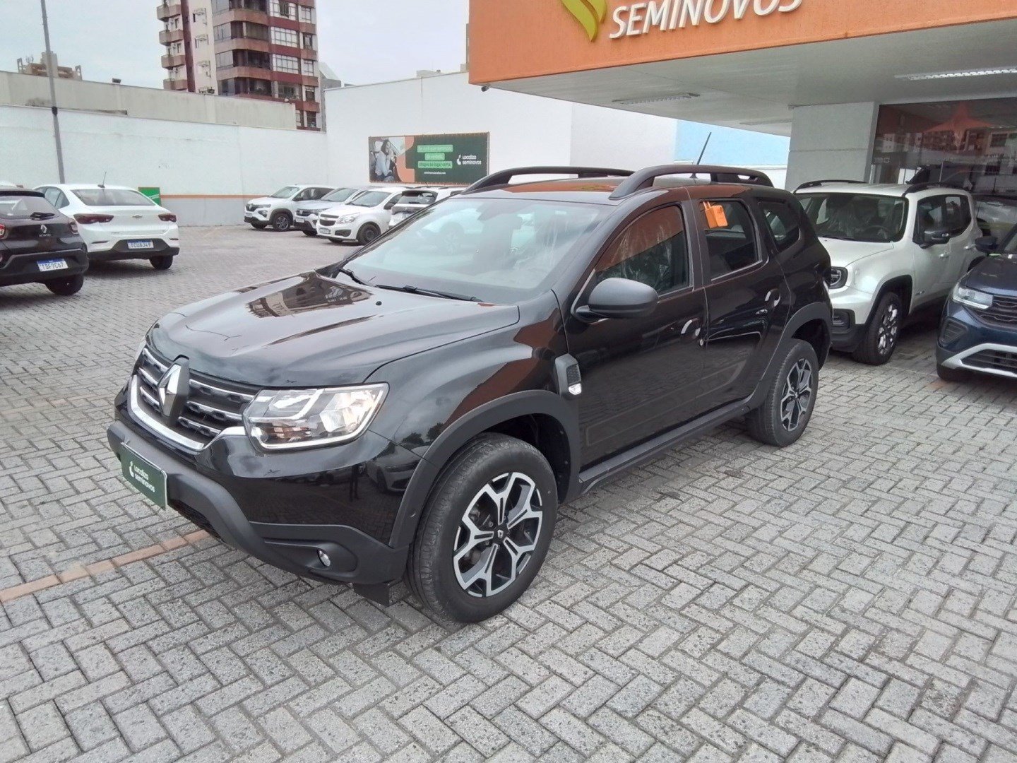 Renault Duster Iconic 1.6 16V Flex Aut. na cor Preto em Itajaí / SC - 950428