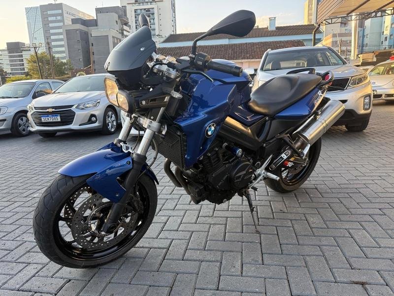 BMW F 800 R  na cor Azul em Curitiba / PR - 952104