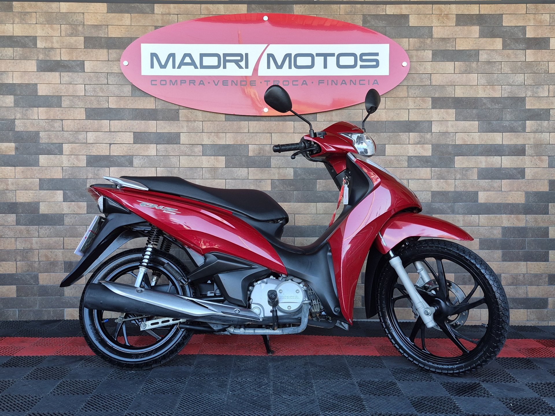 Honda BIZ 125 EX/ 125 EX FLEX  na cor Vermelho em Palhoça / SC - 952378