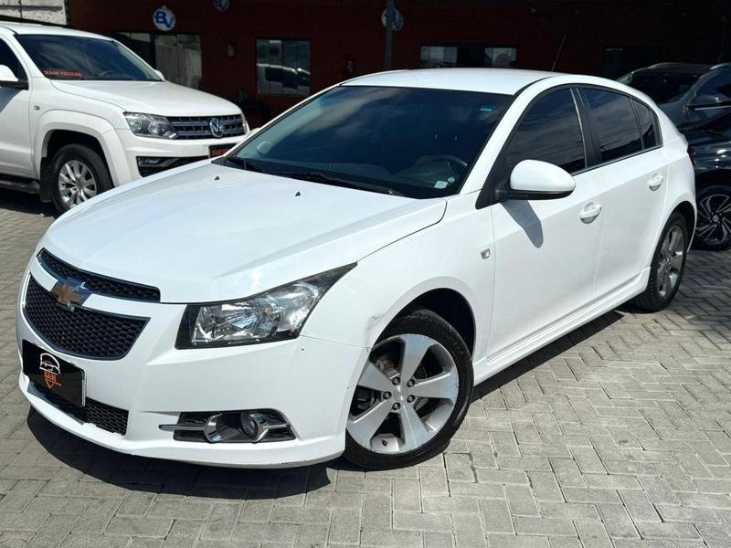 Chevrolet Cruze LT 1.4 16V Turbo Flex 4p Aut. na cor Branco em Curitiba / PR - 952479