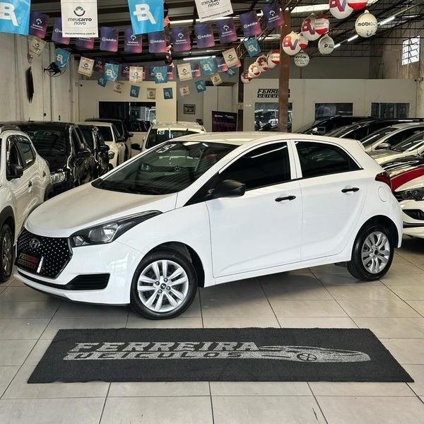 Hyundai HB20 Unique 1.0 Flex 12V Mec. na cor Branco no Porto Alegre / RS - 953026