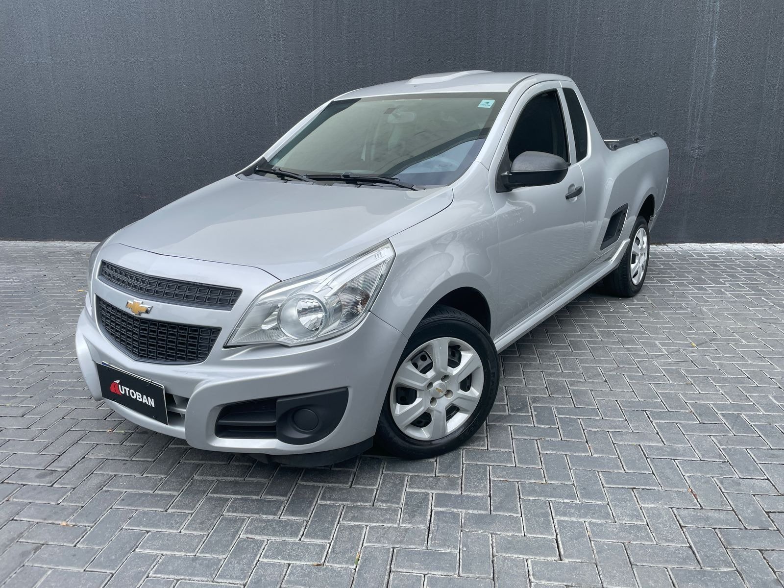 Chevrolet Montana LS 1.4 ECONOFLEX 8V 2p na cor Prata em Curitiba / PR - 953435