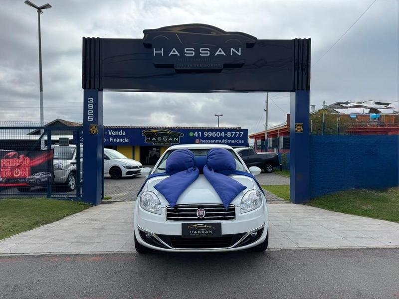 Fiat Linea ABSOLUTE 1.9/1.8 Flex Dualogic 4p na cor Branco em Curitiba / PR - 953584