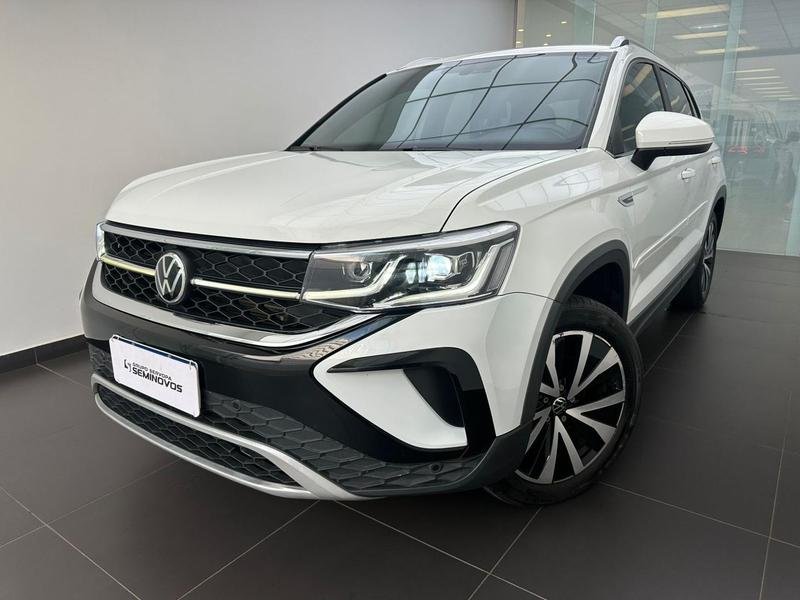 Volkswagen Taos Highline 1.4 250 TSI Flex Aut. na cor Branco em Maringá / PR - 953666