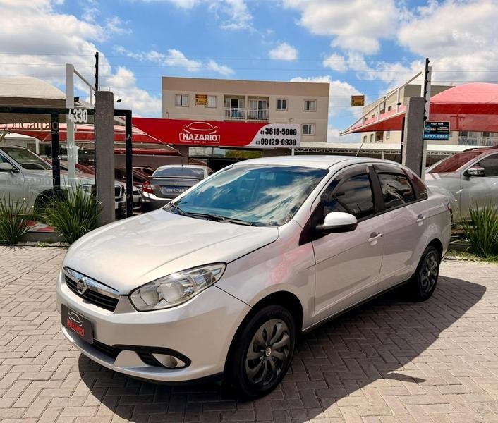 Fiat Grand Siena ATTRAC. 1.4 EVO F.Flex 8V na cor Prata em Curitiba / PR - 954045