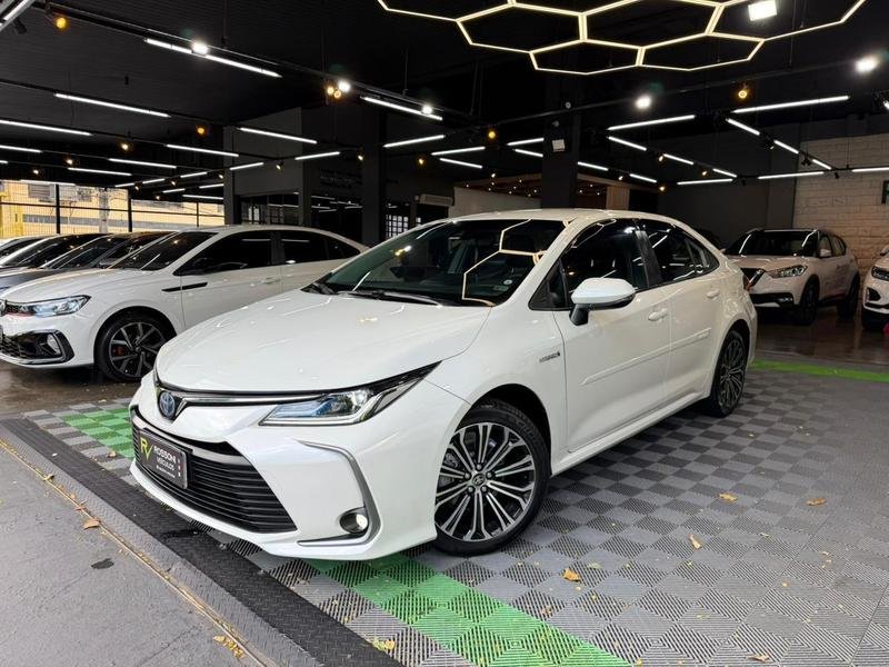 Toyota Corolla Altis 1.8 16V Aut. (Híbrido) na cor Branco em Londrina / PR - 954155