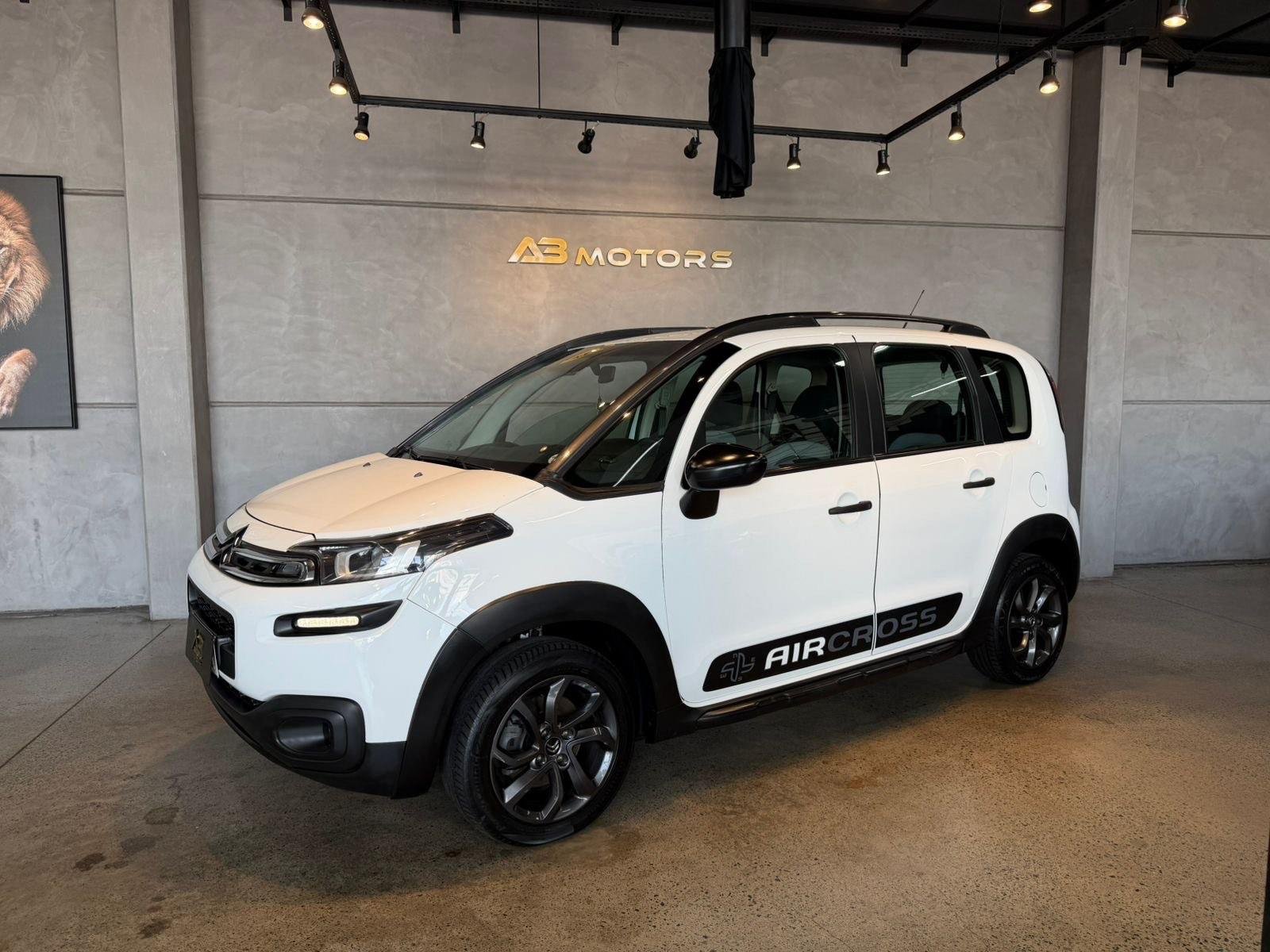 Citroën C3 Aircross Shine 1.6 Flex 16V 5p Aut. na cor Branco em Joinville / SC - 954908