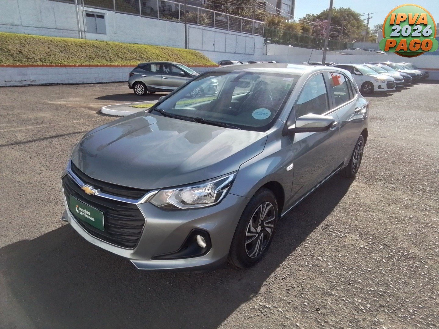 Chevrolet Onix HATCH LT 1.0 12V TB Flex 5p Mec. na cor Prata em Chapecó / SC - 955414