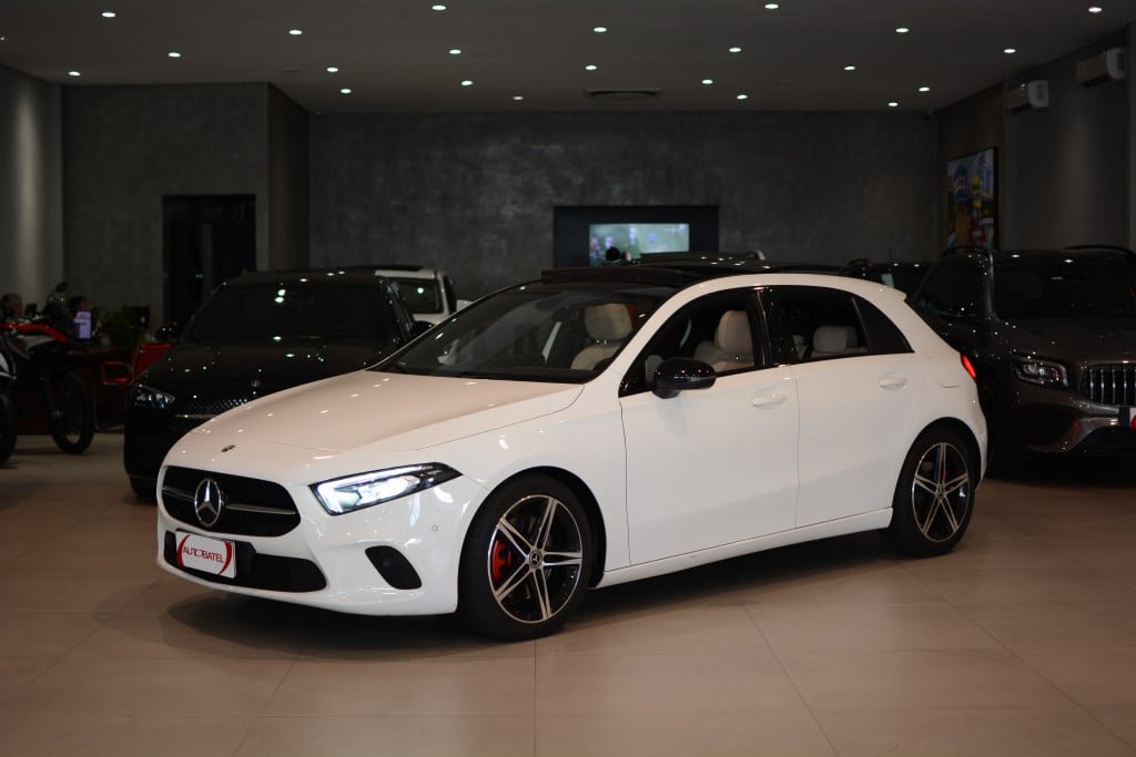 Mercedes-Benz A-250 2.0 TB Hatch Vision na cor Branco em Curitiba / PR - 955708