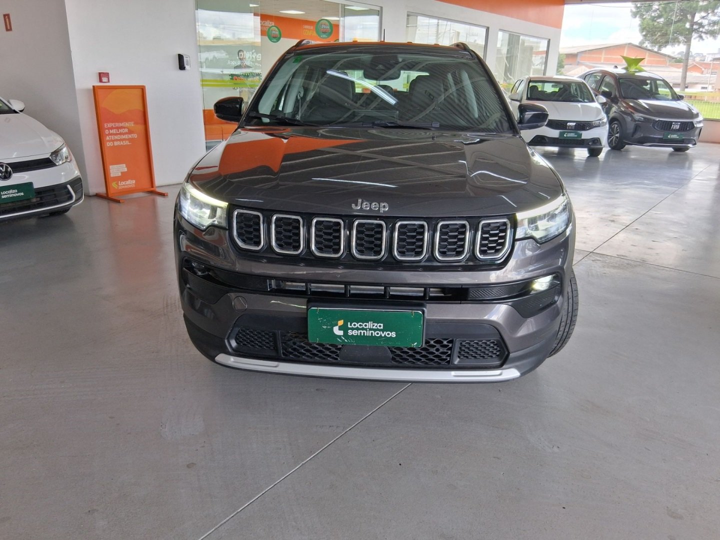 Jeep Compass LONG. T270 1.3 TB 4x2 Flex Aut. na cor Cinza em Lages / SC - 955778