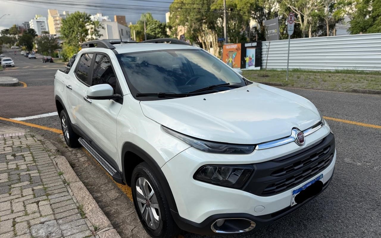 Fiat Toro Freedom 1.8 16V Flex Aut. na cor Branco em Curitiba / PR - 955922