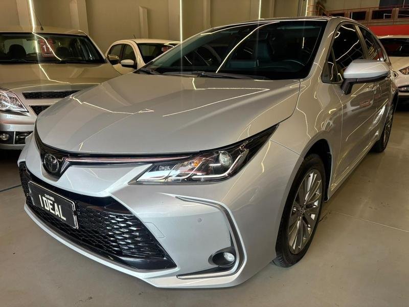 Toyota Corolla XEi 2.0 Flex 16V Aut. na cor Prata no Sarandi / RS - 956570