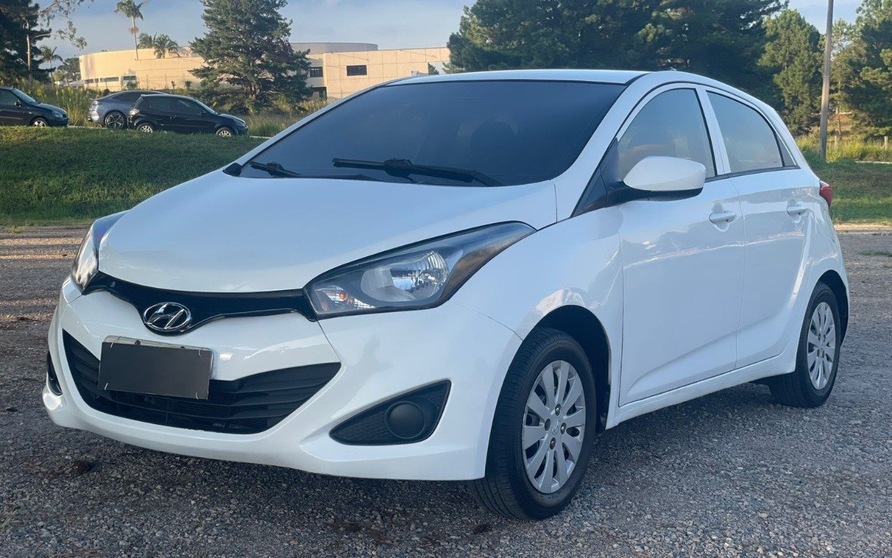Hyundai HB20 Comf./C.Plus/C.Style 1.0 Flex 12V na cor Branco em Pinhais / PR - 956689
