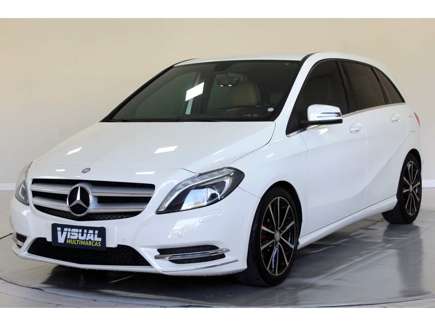 Mercedes-Benz Classe B 200 CGI 1.6 TB Sport 156cv Aut na cor Branco em Curitiba / PR - 957928