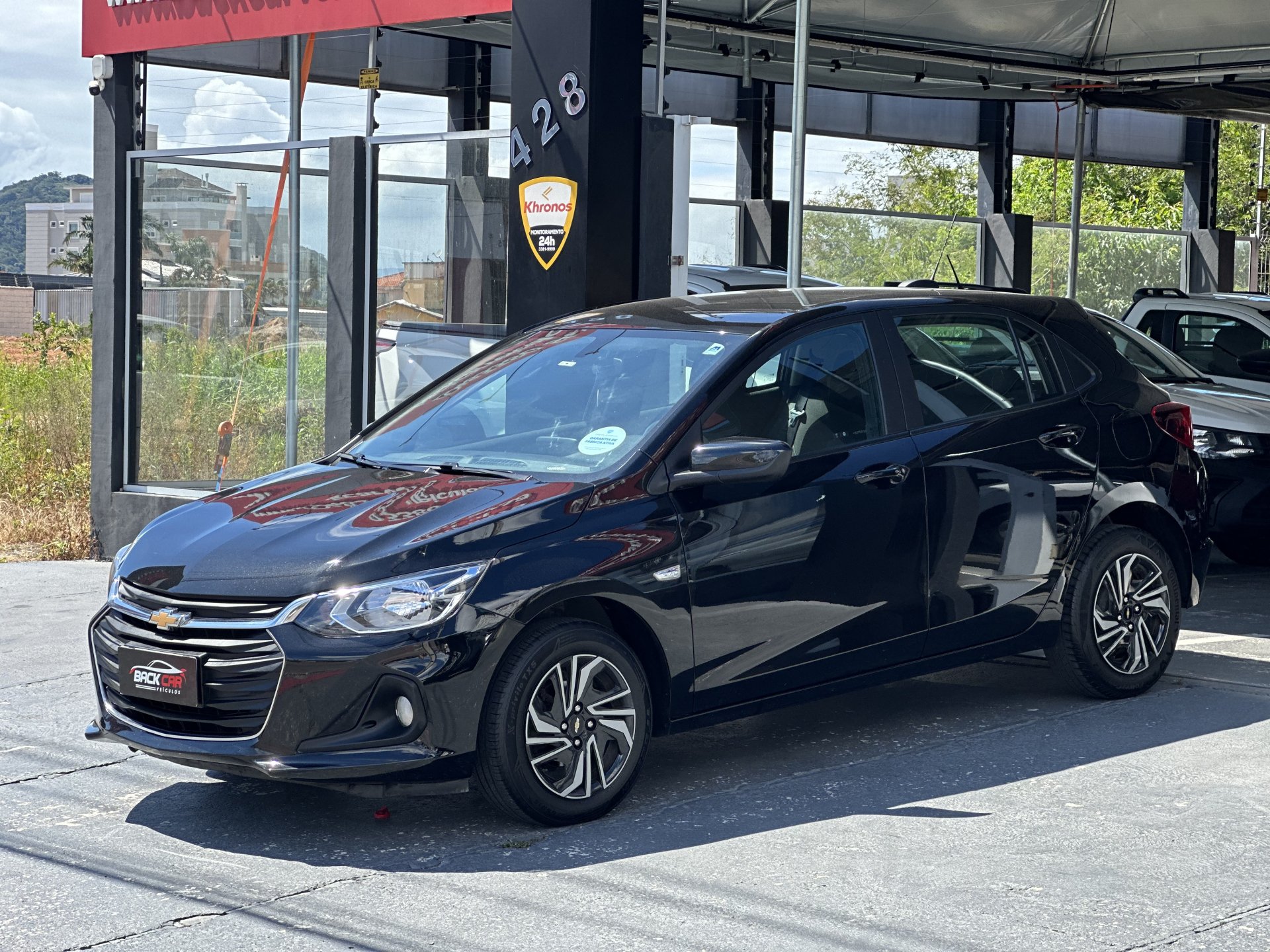 Chevrolet Onix HATCH LT 1.0 12V TB Flex 5p Aut. na cor Preto em Palhoça / SC - 957971