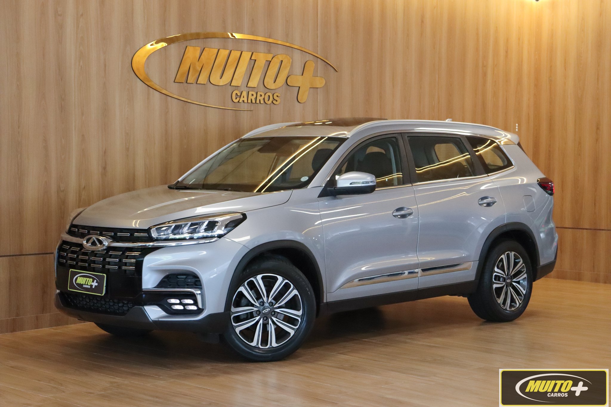 Caoa Chery Tiggo 8 TXS 1.6 16V TGDi Aut. na cor Prata em São José / SC - 958086