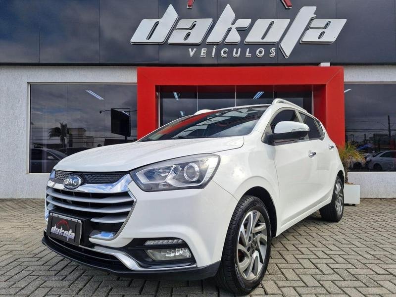 JAC T40 1.5 JET Flex 16V 5p Mec. na cor Branco em Curitiba / PR - 958332