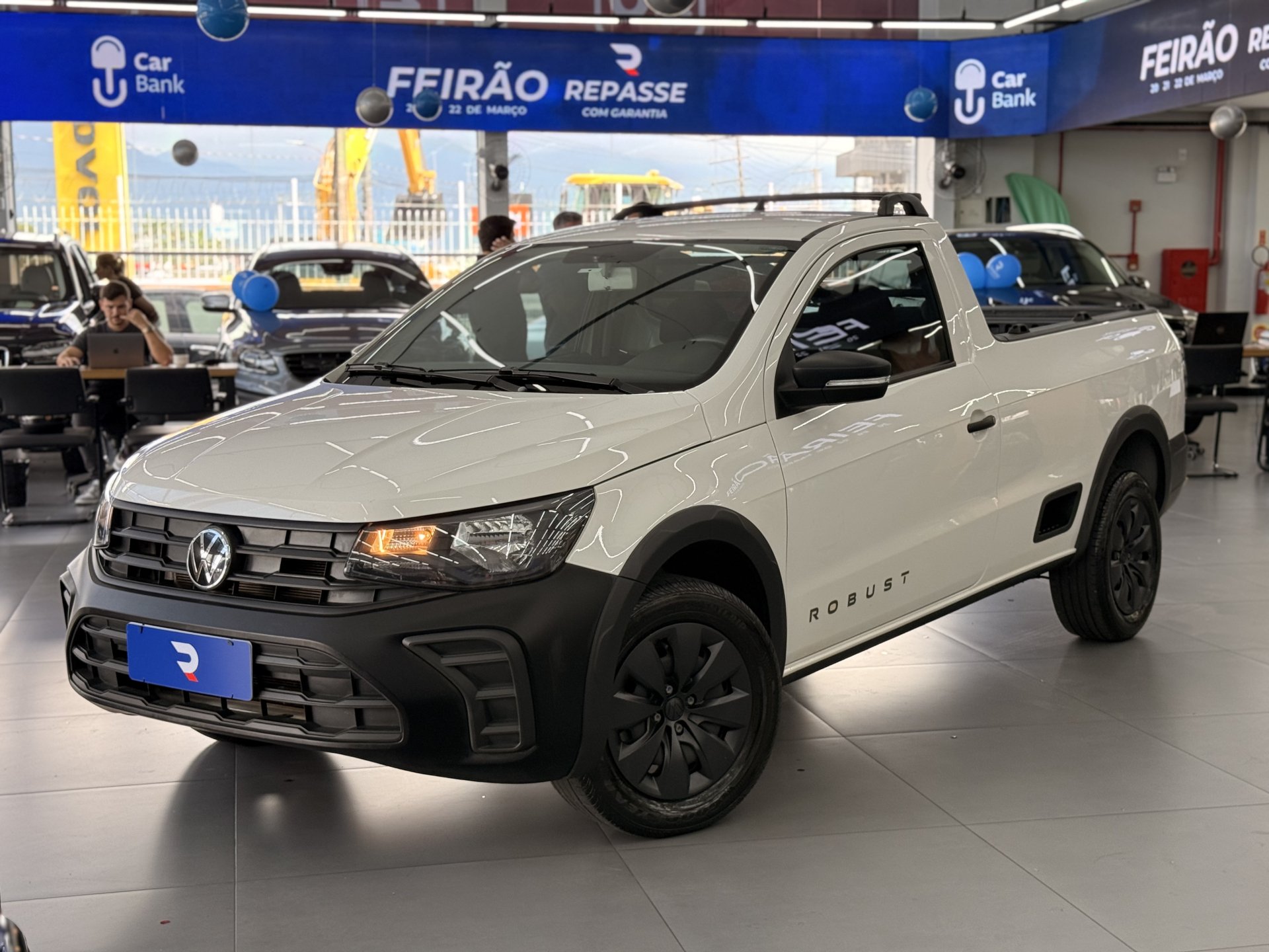 Volkswagen Saveiro Robust 1.6 Total Flex 16V na cor Branco em Palhoça / SC - 958412